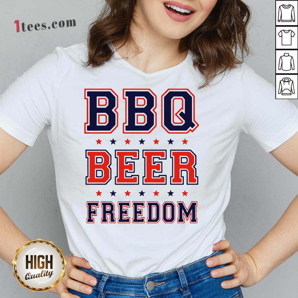 Nice Bbq beer Freedom V-neck Design By T-shirtbear.com