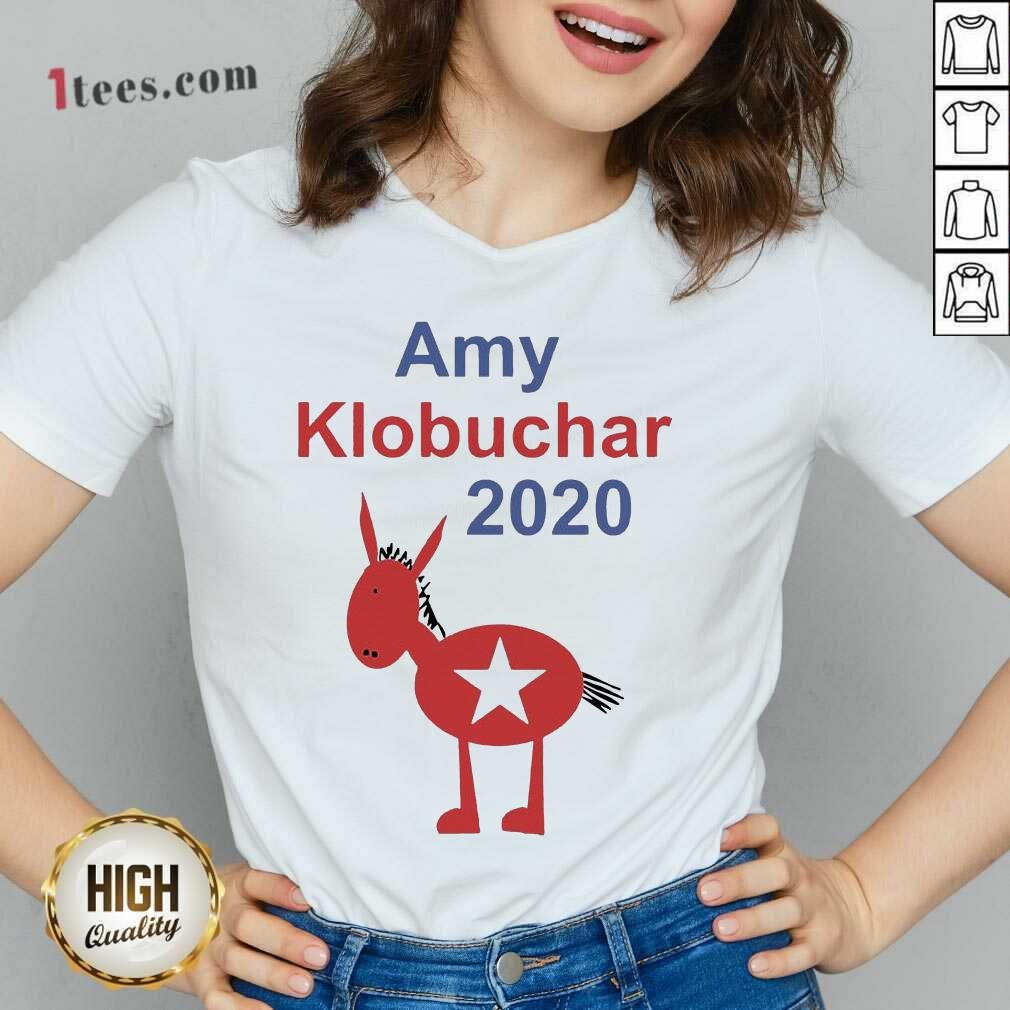 Amy Klobuchar 2021 V-neck- Design By 1tees.com