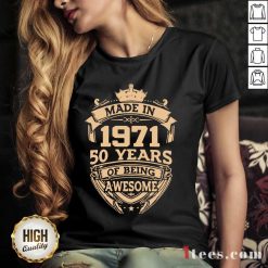 Confident Made In 1971 50 Years Of Being V-neck