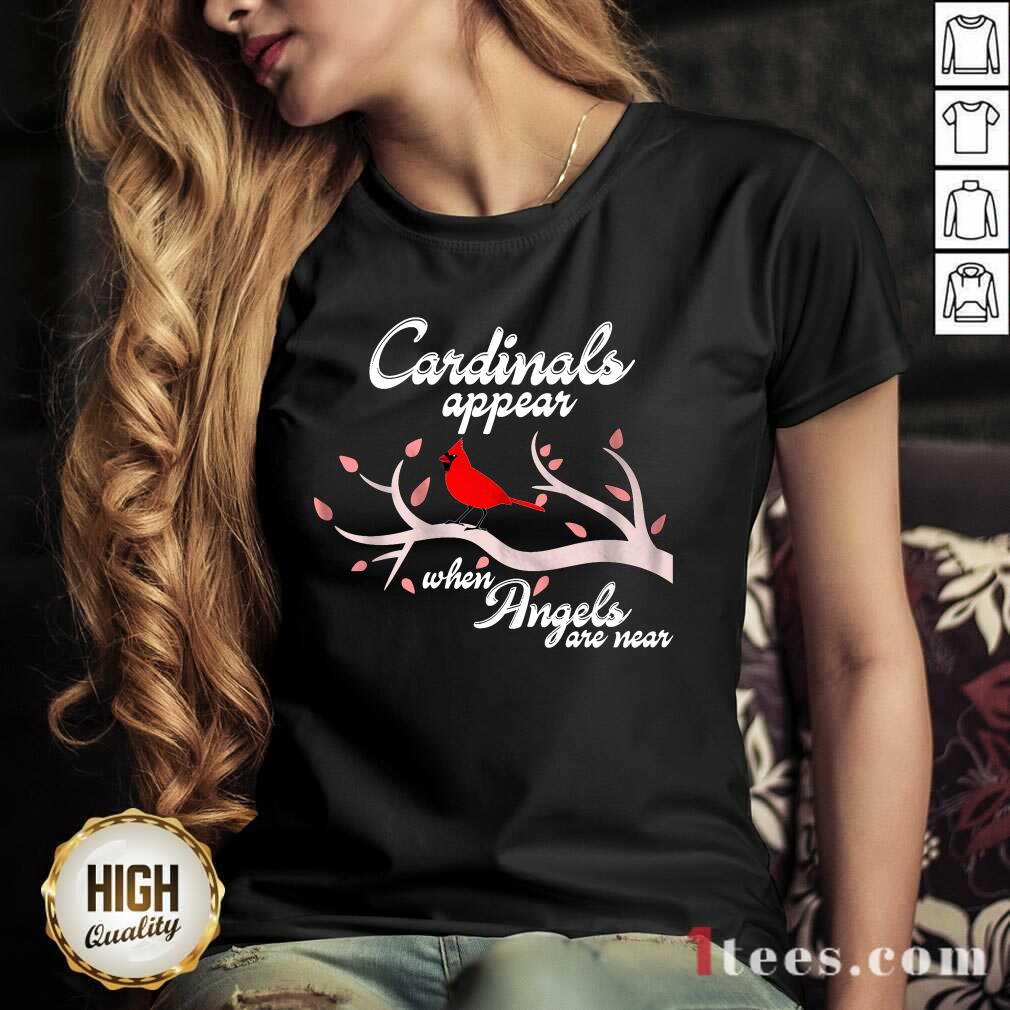 Good Cardinals Appear When Angels Are Near V-neck