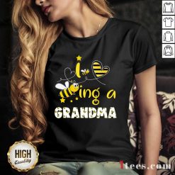 I Love Bee Ing A Grandma Bee Mothers Day V-neck