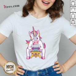 Unicorn Amazing Unicorn Playing Videogames V-neck