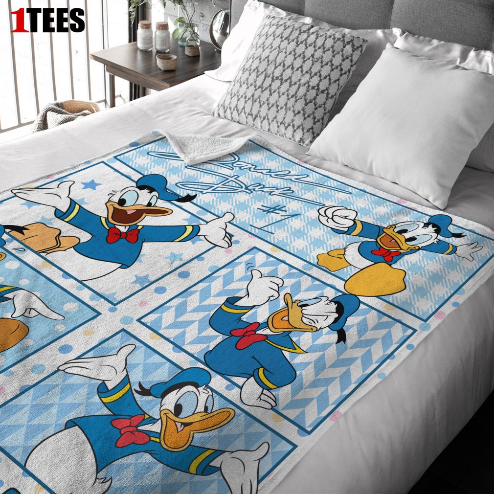 Disney Donald Duck with Signature And Friends Donald Duck Moods Blanket - Customize Blanket